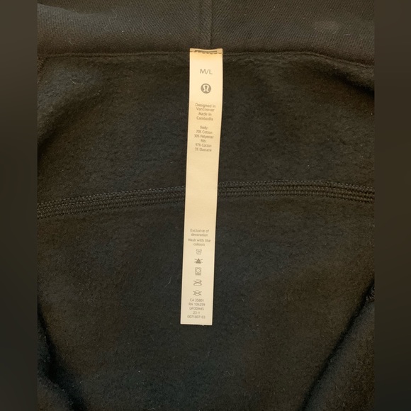 Scuba Oversized Half-zip Hoodie. - Picture 9 of 9